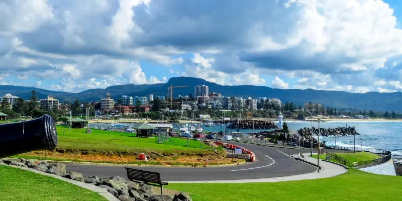 Childcare in Wollongong - Wollongong harbour looking toward the Illawarra Escarpment
